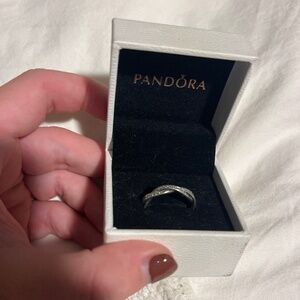 Pandora ring